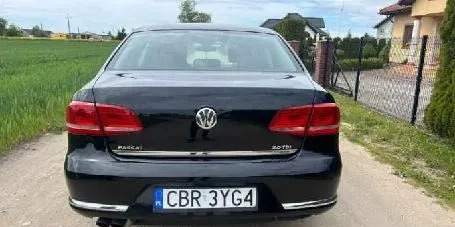 Volkswagen Passat cena 40500 przebieg: 226318, rok produkcji 2011 z Iłowa małe 121